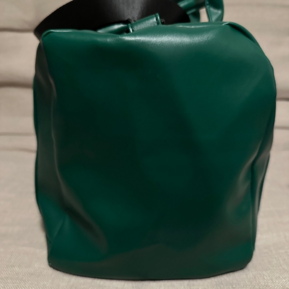 Basquiat Green Duffel Bag for Men - Picture 3 of 9